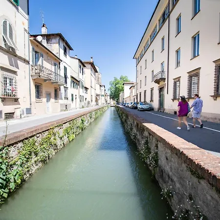 Apartamento Divina Terrazza In Center Town Lucca